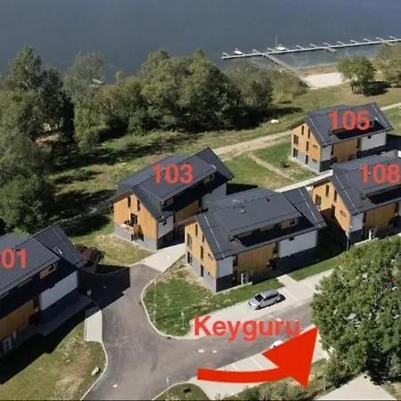 Male Lipno 1084 *