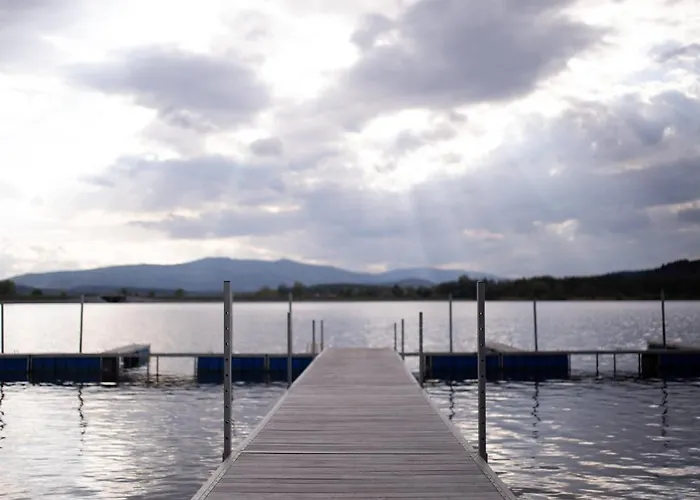 Malé Lipno 1084 Černá v Pošumaví